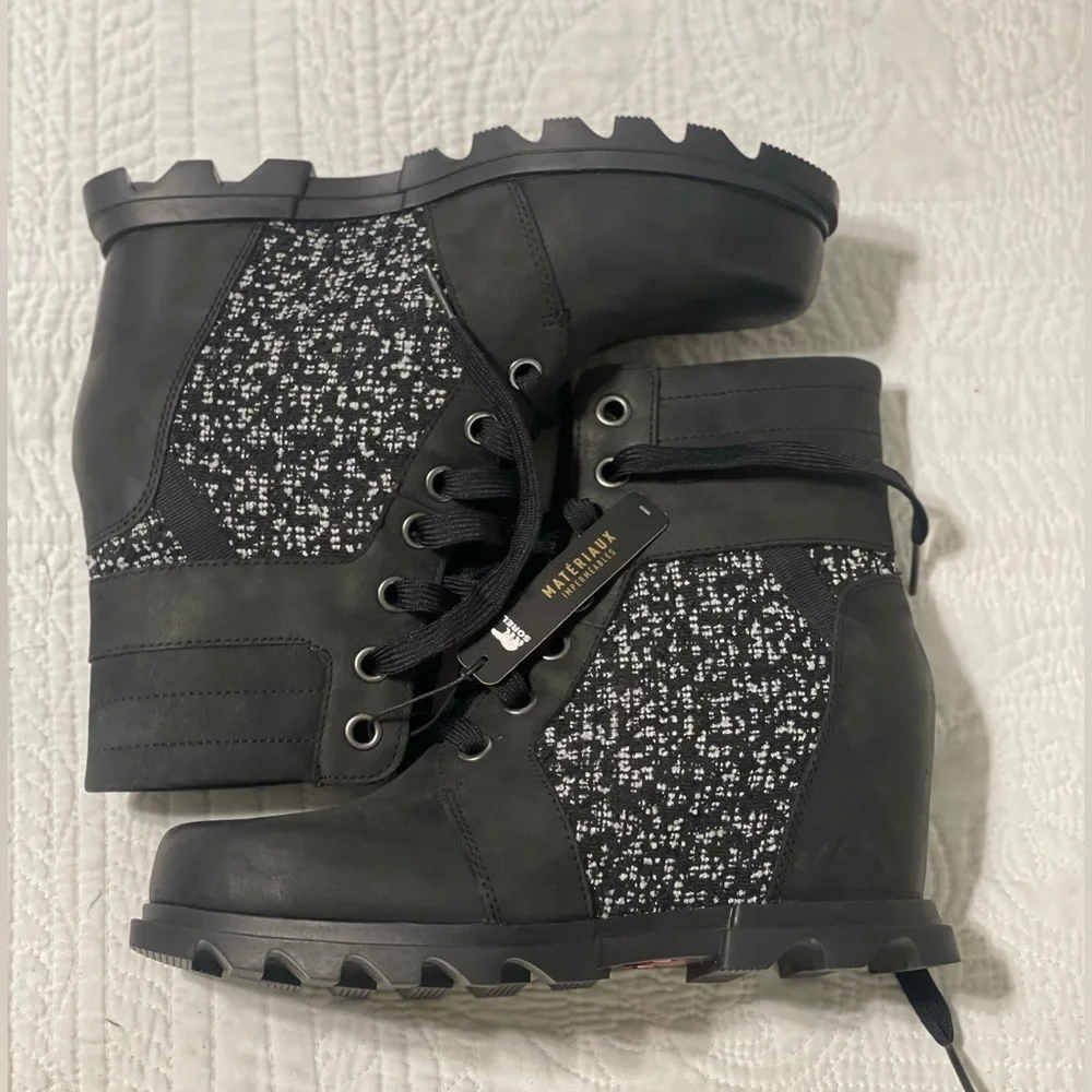 Sorel Joan of Arctic Waterproof Wedge III Lexie Lace-Up Bootie Size 10 New!